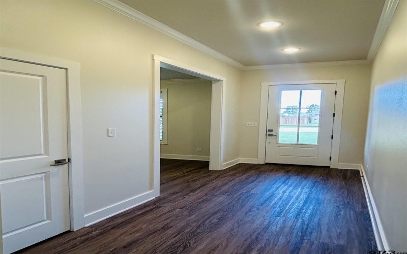 15033 High Country Acres Ln, Tyler, TX 75706, 3 Bedrooms Bedrooms, ,2 BathroomsBathrooms,Residential,For Sale,15033 High Country Acres Ln,25009038