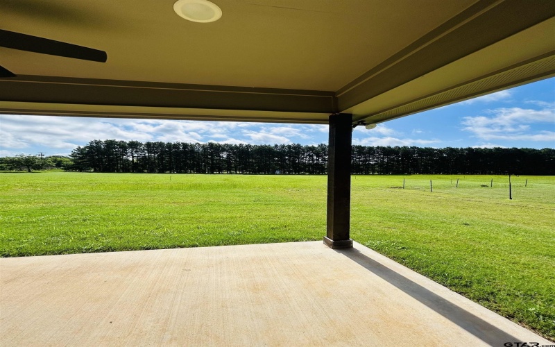 15033 High Country Acres Ln, Tyler, TX 75706, 3 Bedrooms Bedrooms, ,2 BathroomsBathrooms,Residential,For Sale,15033 High Country Acres Ln,25009038