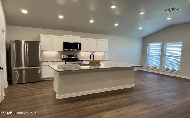 2610 Helena Avenue, Lubbock, TX 79407, 3 Bedrooms Bedrooms, ,2 BathroomsBathrooms,Residential Lease,For Rent,2610 Helena Avenue,202556286