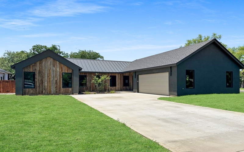 1603 Paseo De Vaca St, San Angelo, TX 76901, 4 Bedrooms Bedrooms, ,3 BathroomsBathrooms,Residential,For Sale,1603 Paseo De Vaca St,127851