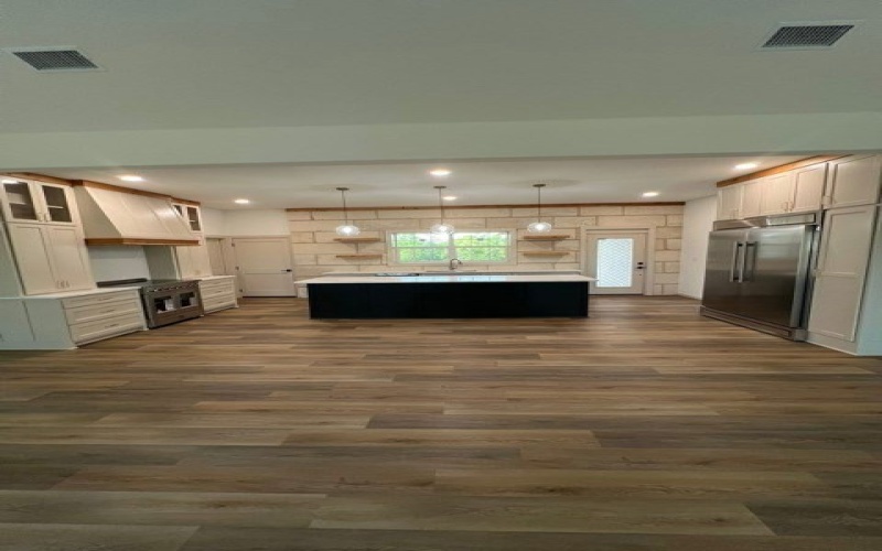 1256 Stone Ledge Lane, San Angelo, TX 76904, 4 Bedrooms Bedrooms, ,2 BathroomsBathrooms,Residential,For Sale,1256 Stone Ledge Lane,127852