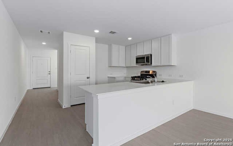 285 Tahoe Ave, New Braunfels, TX 78130, 3 Bedrooms Bedrooms, ,2 BathroomsBathrooms,Residential Lease,For Rent,285 Tahoe Ave,1875464