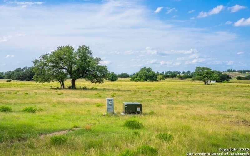 439 Junker Hill Dr, Fredericksburg, TX 78624, 4 Bedrooms Bedrooms, ,3 BathroomsBathrooms,Residential,For Sale,439 Junker Hill Dr,1875732