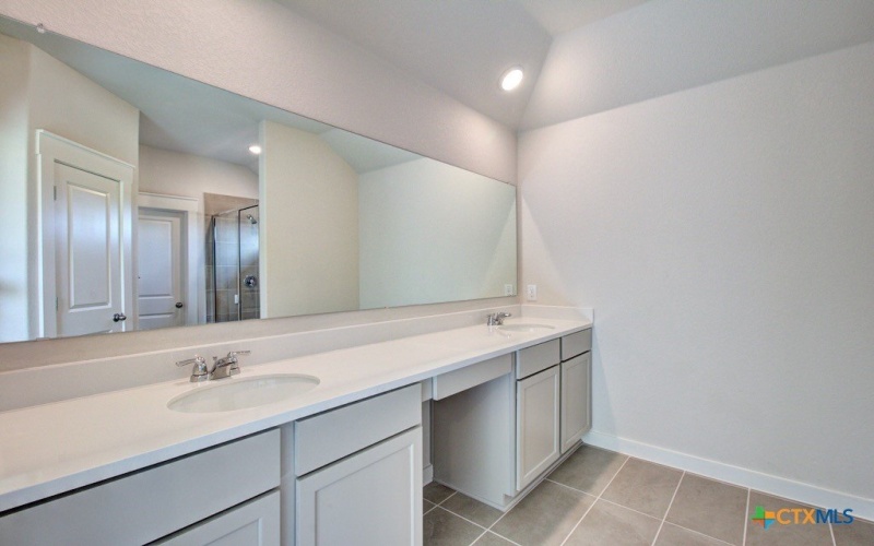 911 Cloud Sky Road, New Braunfels, TX 78130, 4 Bedrooms Bedrooms, ,2 BathroomsBathrooms,Residential,For Sale,911 Cloud Sky Road,583236