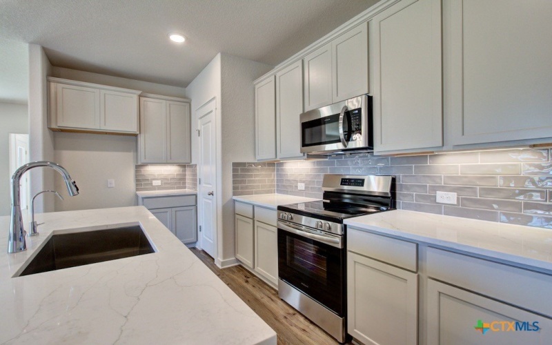 911 Cloud Sky Road, New Braunfels, TX 78130, 4 Bedrooms Bedrooms, ,2 BathroomsBathrooms,Residential,For Sale,911 Cloud Sky Road,583236