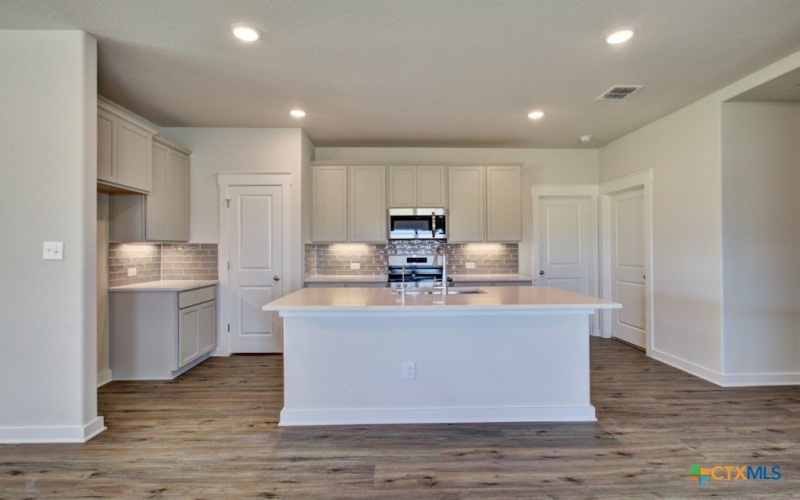 911 Cloud Sky Road, New Braunfels, TX 78130, 4 Bedrooms Bedrooms, ,2 BathroomsBathrooms,Residential,For Sale,911 Cloud Sky Road,583236