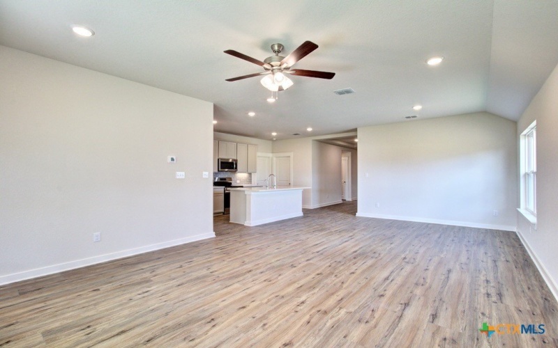 911 Cloud Sky Road, New Braunfels, TX 78130, 4 Bedrooms Bedrooms, ,2 BathroomsBathrooms,Residential,For Sale,911 Cloud Sky Road,583236
