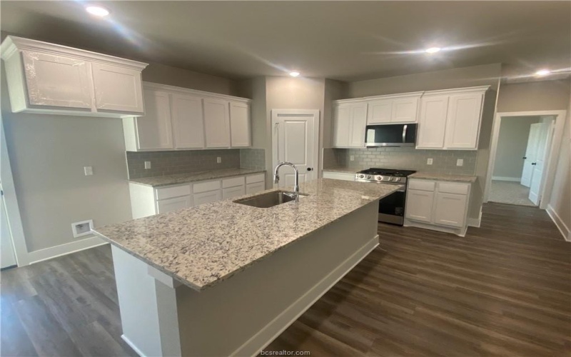 6114 Pocono Drive, College Station, TX 77845, 3 Bedrooms Bedrooms, ,2 BathroomsBathrooms,Residential,For Sale,6114 Pocono Drive,25006883