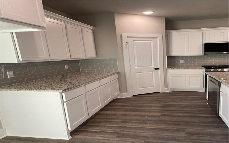 6114 Pocono Drive, College Station, TX 77845, 3 Bedrooms Bedrooms, ,2 BathroomsBathrooms,Residential,For Sale,6114 Pocono Drive,25006883
