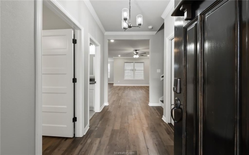 6434 Raleigh Loop, College Station, TX 77845, 4 Bedrooms Bedrooms, ,3 BathroomsBathrooms,Residential,For Sale,6434 Raleigh Loop,25006915