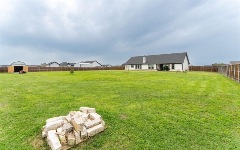 2315 Willow Wood Trail, Oak Ridge, TX 75161, 4 Bedrooms Bedrooms, ,2 BathroomsBathrooms,Residential,For Sale,2315 Willow Wood Trail,20894449