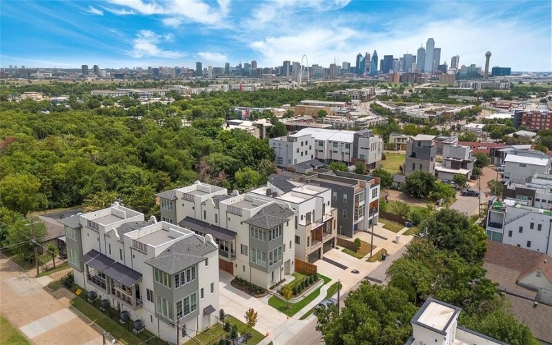 1031 Mobile Street, Dallas, TX 75208, 3 Bedrooms Bedrooms, ,3 BathroomsBathrooms,Residential Lease,For Rent,1031 Mobile Street,20968852