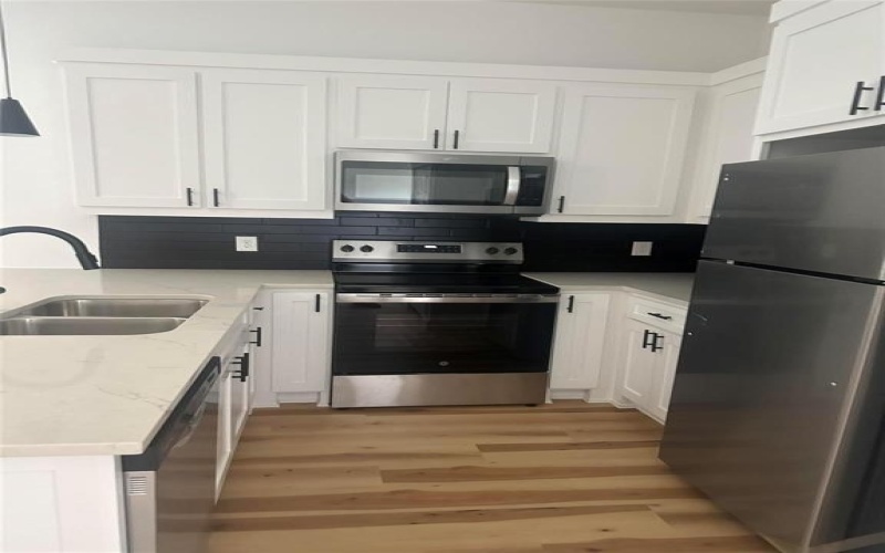 2095 Bourland #B, Greenville, TX 75401, 3 Bedrooms Bedrooms, ,2 BathroomsBathrooms,Residential Lease,For Rent,2095 Bourland,20969041