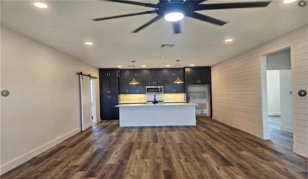 107 N Commercial Street, Aransas Pass, TX 78336, ,Commercial Sale,For Sale,107 N Commercial Street,439282