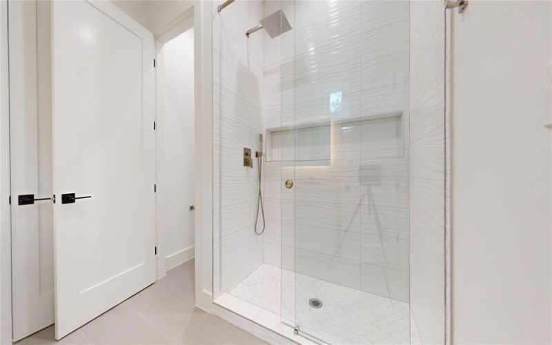 4707 Linnet Lane, Dallas, TX 75209, 6 Bedrooms Bedrooms, ,6 BathroomsBathrooms,Residential,For Sale,4707 Linnet Lane,20969138