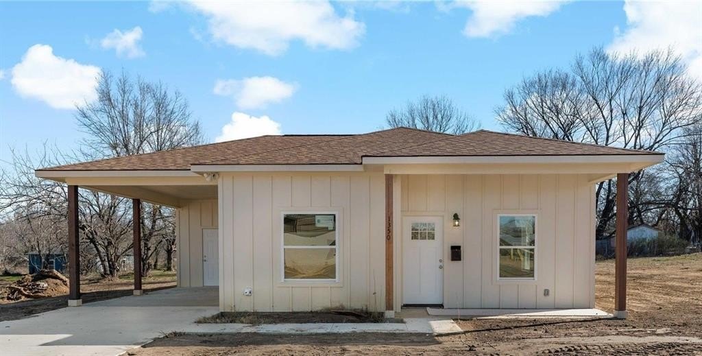 1350 FITZHUGH NE, Paris, TX 75460, 3 Bedrooms Bedrooms, ,2 BathroomsBathrooms,Residential Lease,For Rent,1350 FITZHUGH NE,20969150