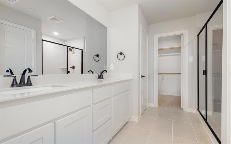 3600 Chaucer Trail, Rowlett, TX 75088, 3 Bedrooms Bedrooms, ,3 BathroomsBathrooms,Residential,For Sale,3600 Chaucer Trail,20969203