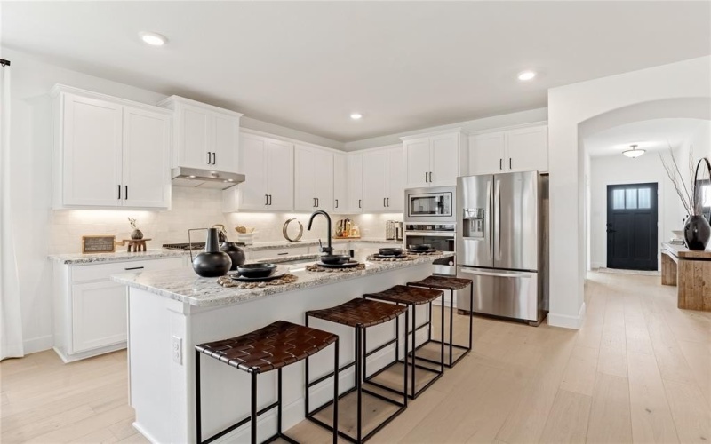 2405 Saint George Drive, Celina, TX 75009, 3 Bedrooms Bedrooms, ,2 BathroomsBathrooms,Residential,For Sale,2405 Saint George Drive,20969263