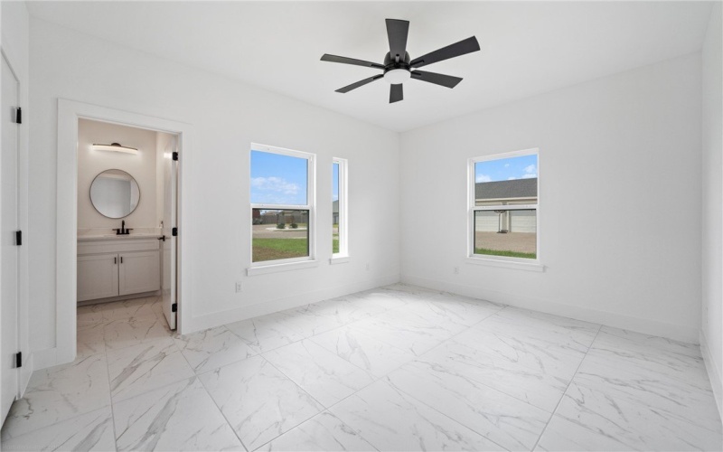 2566 Pacific View, Corpus Christi, TX 78415, 5 Bedrooms Bedrooms, ,5 BathroomsBathrooms,Residential,For Sale,2566 Pacific View,440081