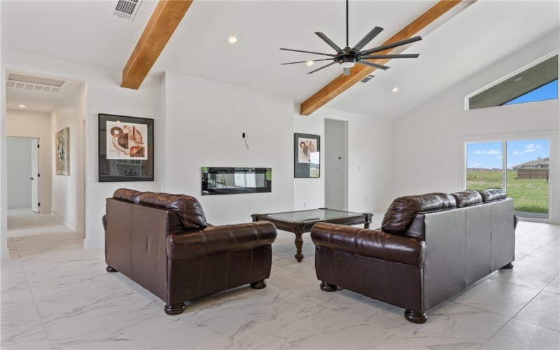 2566 Pacific View, Corpus Christi, TX 78415, 5 Bedrooms Bedrooms, ,5 BathroomsBathrooms,Residential,For Sale,2566 Pacific View,440081