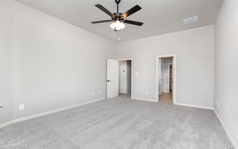 3608 Chaucer Trail, Rowlett, TX 75088, 3 Bedrooms Bedrooms, ,3 BathroomsBathrooms,Residential,For Sale,3608 Chaucer Trail,20969353