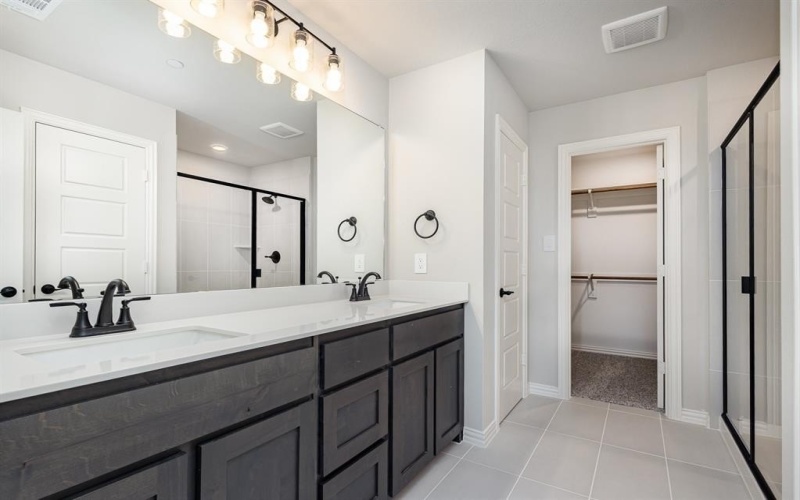 3608 Chaucer Trail, Rowlett, TX 75088, 3 Bedrooms Bedrooms, ,3 BathroomsBathrooms,Residential,For Sale,3608 Chaucer Trail,20969353