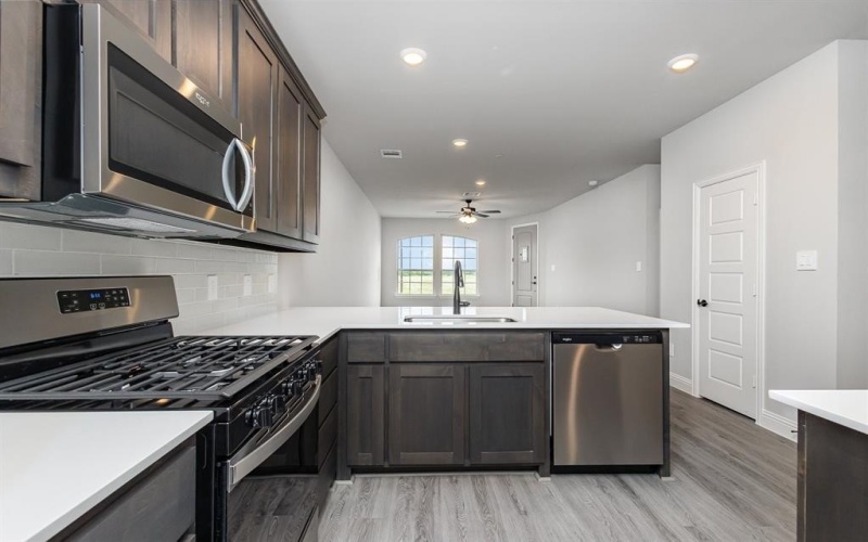 3608 Chaucer Trail, Rowlett, TX 75088, 3 Bedrooms Bedrooms, ,3 BathroomsBathrooms,Residential,For Sale,3608 Chaucer Trail,20969353
