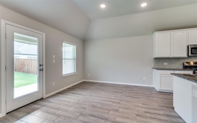 13113 Yellowstone Way, Providence Village, TX 76227, 3 Bedrooms Bedrooms, ,2 BathroomsBathrooms,Residential Lease,For Rent,13113 Yellowstone Way,20969375