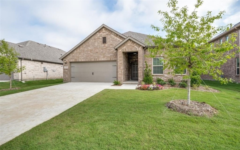 13113 Yellowstone Way, Providence Village, TX 76227, 3 Bedrooms Bedrooms, ,2 BathroomsBathrooms,Residential Lease,For Rent,13113 Yellowstone Way,20969375