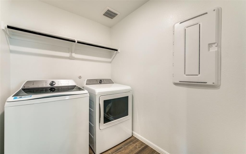13180 Zion Crossing, Providence Village, TX 76227, 4 Bedrooms Bedrooms, ,3 BathroomsBathrooms,Residential Lease,For Rent,13180 Zion Crossing,20969381