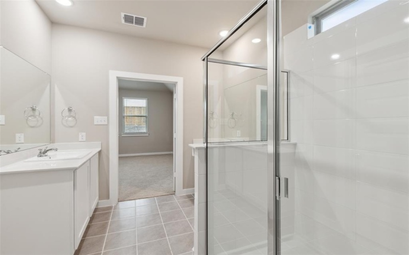 1005 London Town Lane, McKinney, TX 75071, 4 Bedrooms Bedrooms, ,3 BathroomsBathrooms,Residential,For Sale,1005 London Town Lane,20969383