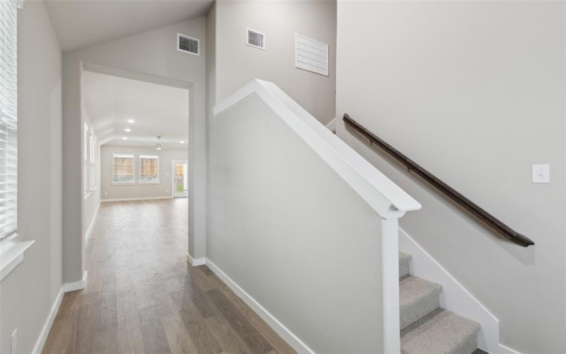 1005 London Town Lane, McKinney, TX 75071, 4 Bedrooms Bedrooms, ,3 BathroomsBathrooms,Residential,For Sale,1005 London Town Lane,20969383