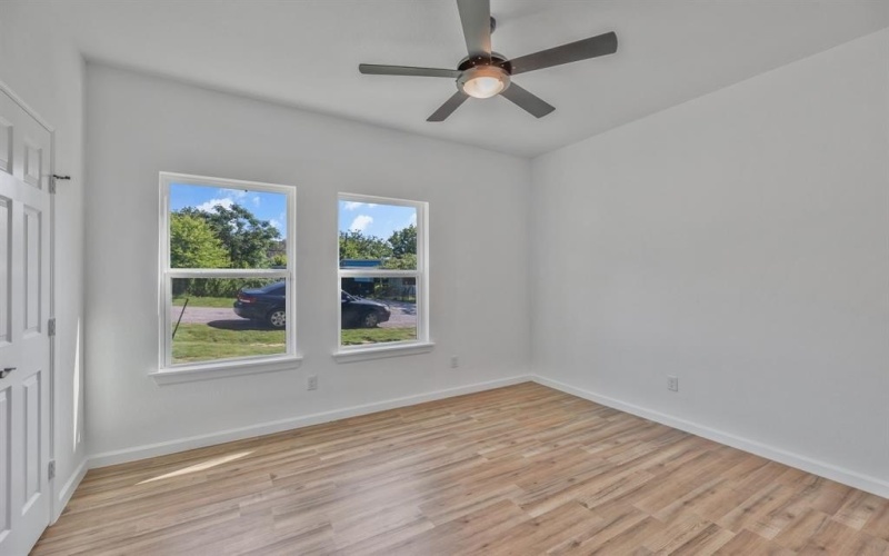 2617 Hillside Drive, Granbury, TX 76048, 3 Bedrooms Bedrooms, ,2 BathroomsBathrooms,Residential,For Sale,2617 Hillside Drive,20969411