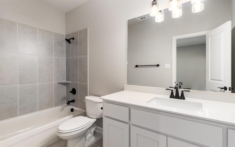 3620 Chaucer Trail, Rowlett, TX 75088, 4 Bedrooms Bedrooms, ,2 BathroomsBathrooms,Residential,For Sale,3620 Chaucer Trail,20969442