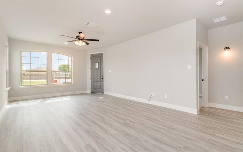 3620 Chaucer Trail, Rowlett, TX 75088, 4 Bedrooms Bedrooms, ,2 BathroomsBathrooms,Residential,For Sale,3620 Chaucer Trail,20969442