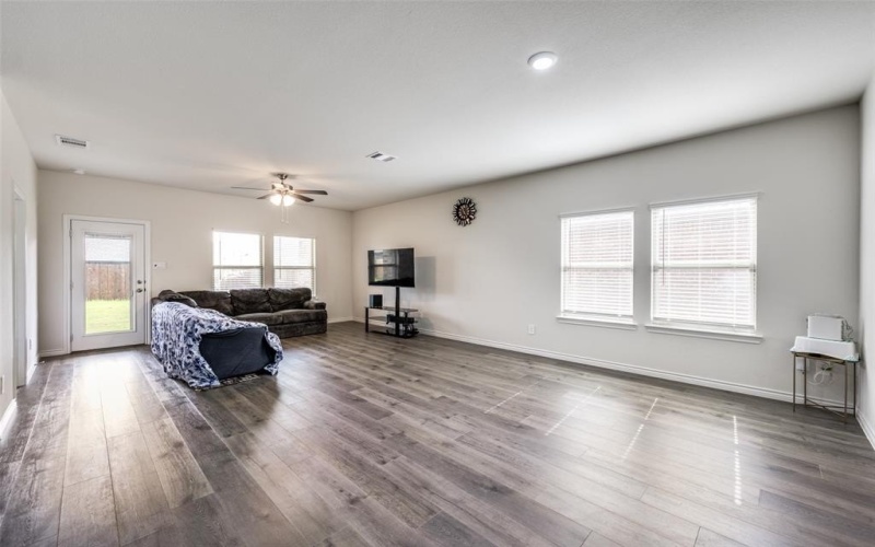 9804 Cherrywood Way, Aubrey, TX 76227, 4 Bedrooms Bedrooms, ,2 BathroomsBathrooms,Residential Lease,For Rent,9804 Cherrywood Way,20969483