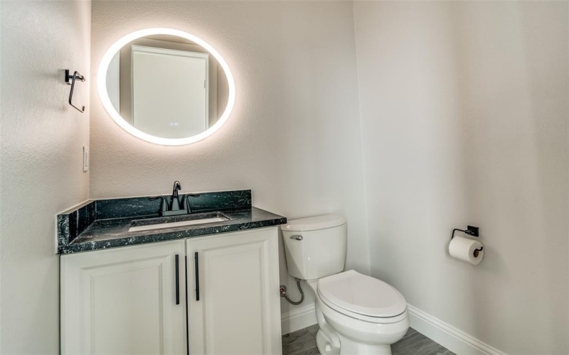 18023 Lake Ray Hubbard Drive, Forney, TX 75126, 5 Bedrooms Bedrooms, ,6 BathroomsBathrooms,Residential,For Sale,18023 Lake Ray Hubbard Drive,20969609