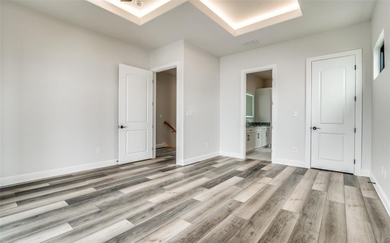 18023 Lake Ray Hubbard Drive, Forney, TX 75126, 5 Bedrooms Bedrooms, ,6 BathroomsBathrooms,Residential,For Sale,18023 Lake Ray Hubbard Drive,20969609