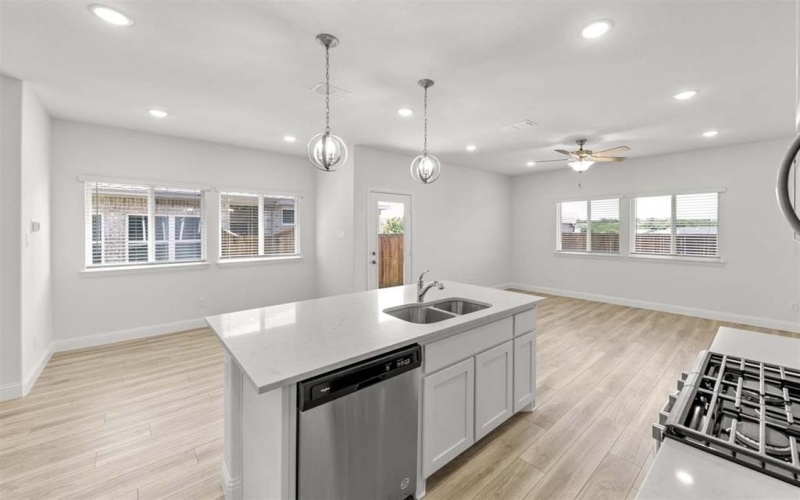 214 Griffith Drive, Princeton, TX 75407, 3 Bedrooms Bedrooms, ,2 BathroomsBathrooms,Residential,For Sale,214 Griffith Drive,20969731