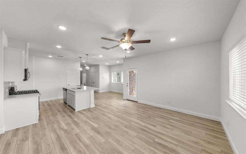 214 Griffith Drive, Princeton, TX 75407, 3 Bedrooms Bedrooms, ,2 BathroomsBathrooms,Residential,For Sale,214 Griffith Drive,20969731