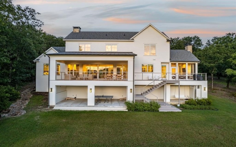 3560 Pleasant Run Circle, Athens, TX 75752, 4 Bedrooms Bedrooms, ,6 BathroomsBathrooms,Residential,For Sale,3560 Pleasant Run Circle,20961898