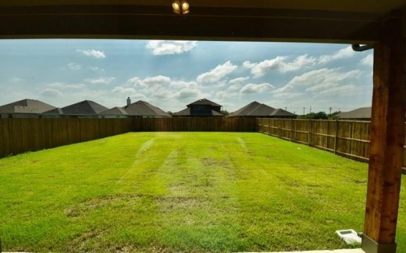 2604 Donella Drive, Denton, TX 76207, 4 Bedrooms Bedrooms, ,3 BathroomsBathrooms,Residential,For Sale,2604 Donella Drive,20963534