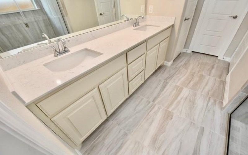 2604 Donella Drive, Denton, TX 76207, 4 Bedrooms Bedrooms, ,3 BathroomsBathrooms,Residential,For Sale,2604 Donella Drive,20963534
