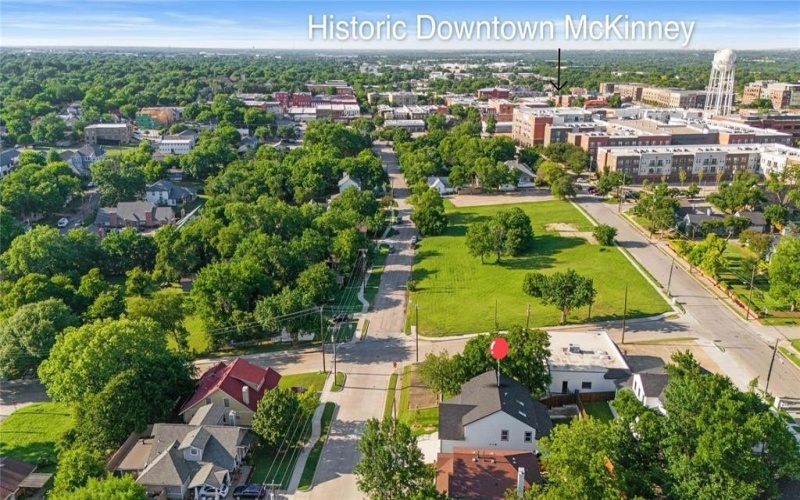 403 S Kentucky Street, McKinney, TX 75069, 4 Bedrooms Bedrooms, ,3 BathroomsBathrooms,Residential,For Sale,403 S Kentucky Street,20965001