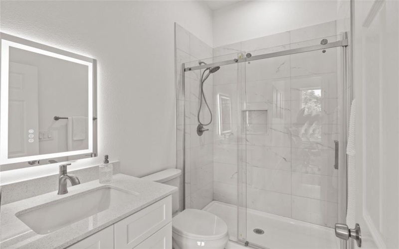 403 S Kentucky Street, McKinney, TX 75069, 4 Bedrooms Bedrooms, ,3 BathroomsBathrooms,Residential,For Sale,403 S Kentucky Street,20965001