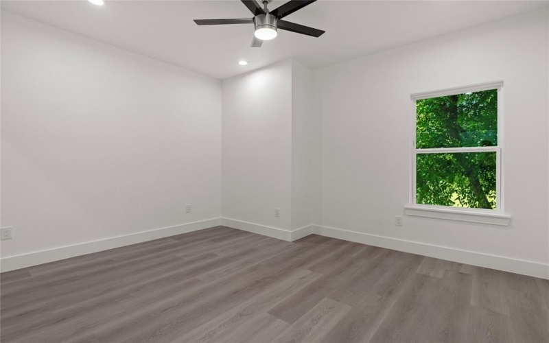 403 S Kentucky Street, McKinney, TX 75069, 4 Bedrooms Bedrooms, ,3 BathroomsBathrooms,Residential,For Sale,403 S Kentucky Street,20965001