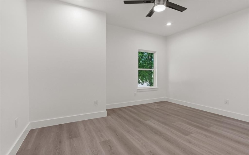 403 S Kentucky Street, McKinney, TX 75069, 4 Bedrooms Bedrooms, ,3 BathroomsBathrooms,Residential,For Sale,403 S Kentucky Street,20965001