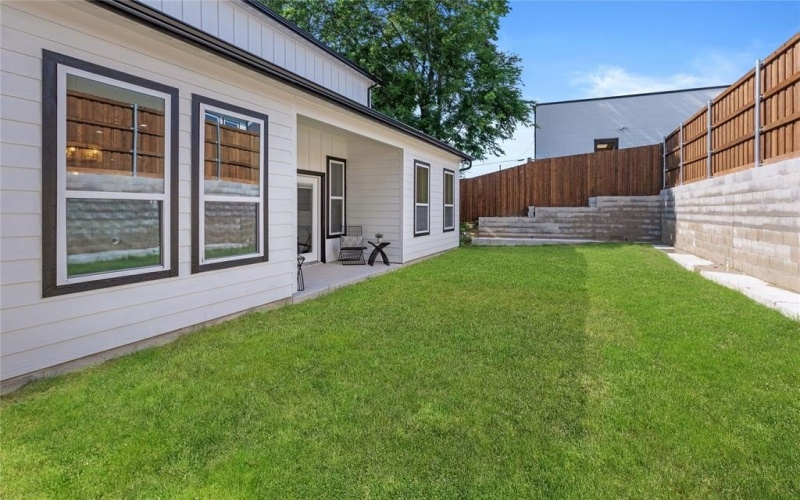 403 S Kentucky Street, McKinney, TX 75069, 4 Bedrooms Bedrooms, ,3 BathroomsBathrooms,Residential,For Sale,403 S Kentucky Street,20965001