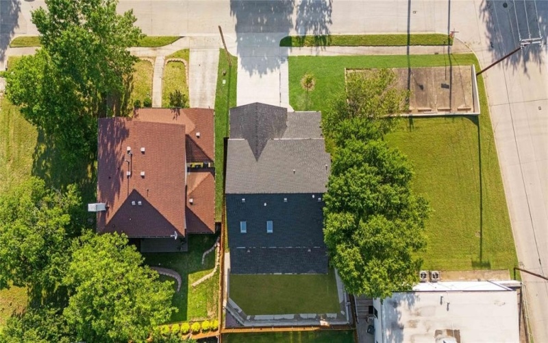 403 S Kentucky Street, McKinney, TX 75069, 4 Bedrooms Bedrooms, ,3 BathroomsBathrooms,Residential,For Sale,403 S Kentucky Street,20965001