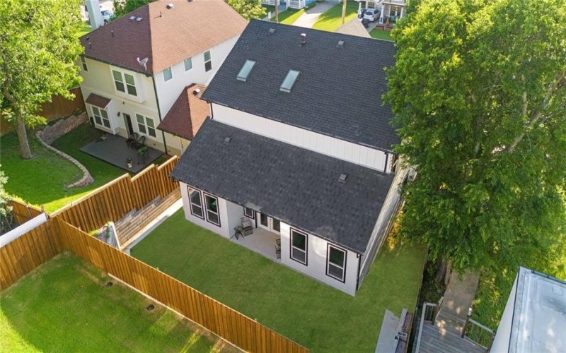 403 S Kentucky Street, McKinney, TX 75069, 4 Bedrooms Bedrooms, ,3 BathroomsBathrooms,Residential,For Sale,403 S Kentucky Street,20965001
